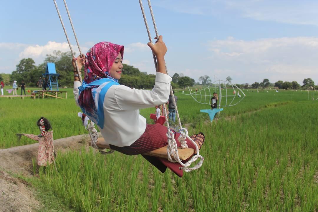 Dulu Diabaikan, Kini 10 Sawah Ini Jadi Spot Foto Instagramable Lho