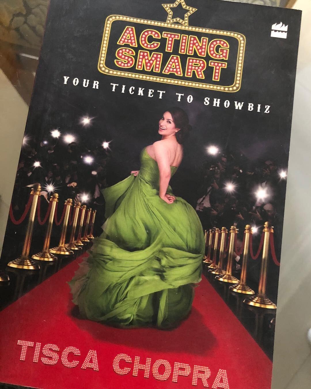 Gak Nyangka, 7 Aktris Bollywood Ini Sukses Menulis Buku Lho!