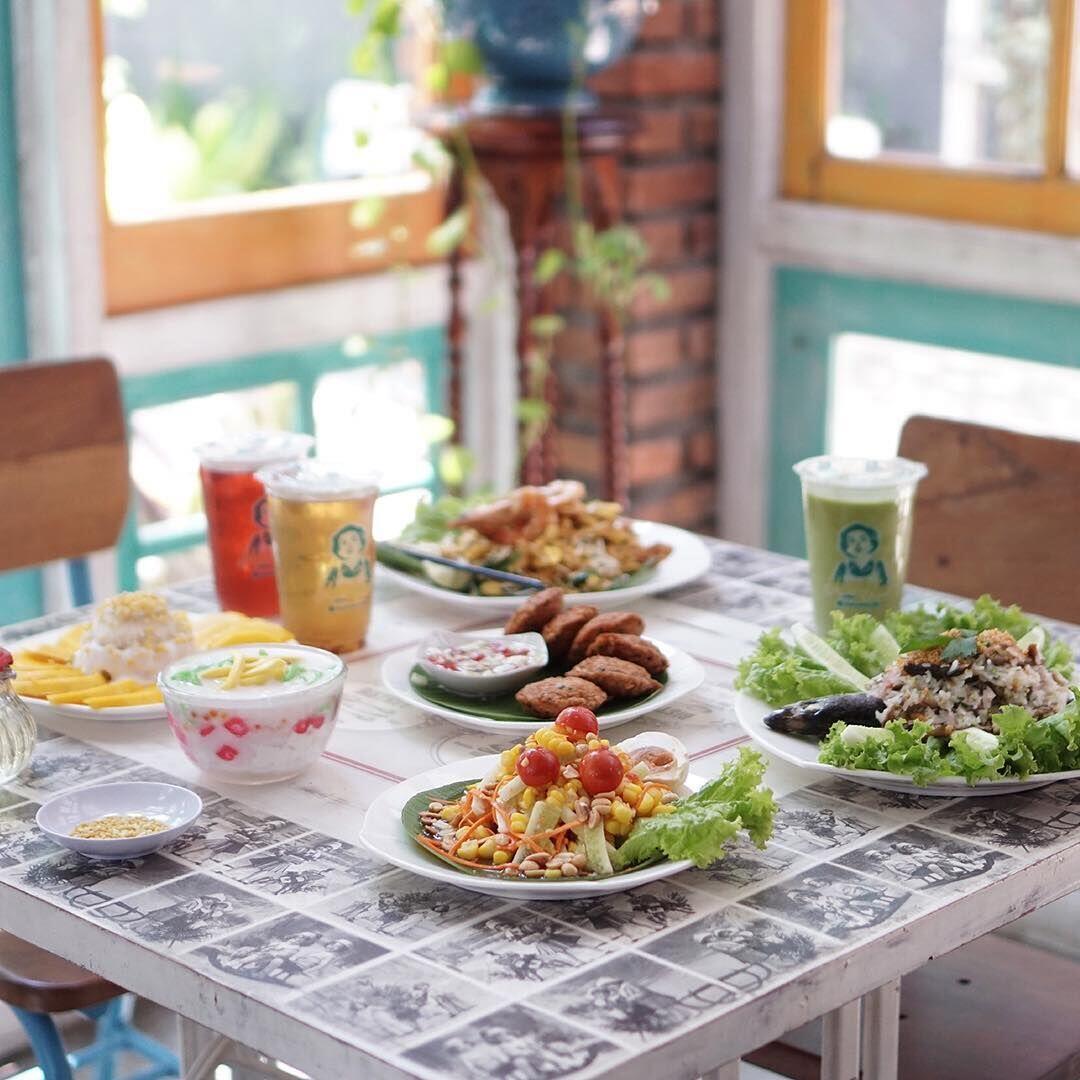 10 Kafe Kekinian Surabaya yang Bikin Nongkrong Makin Seru, Hits Abis