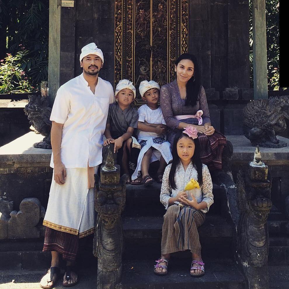 10 Nama Bayi dari Para Dewa-Dewi Hindu, Bermakna Suci & Enak Didengar