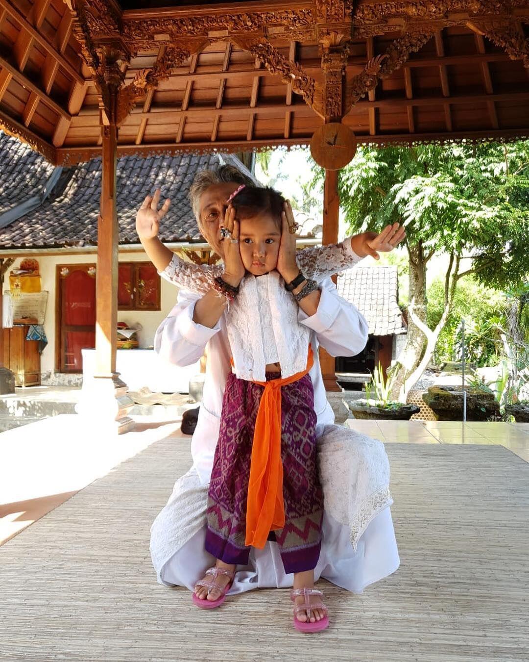 10 Nama Bayi dari Para Dewa-Dewi Hindu, Bermakna Suci & Enak Didengar