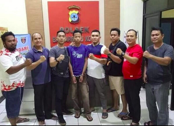 Kemarahan Deddy Corbuzier Ketika Nomor Manajemennya Dicatut oleh Akun Penghina Islam