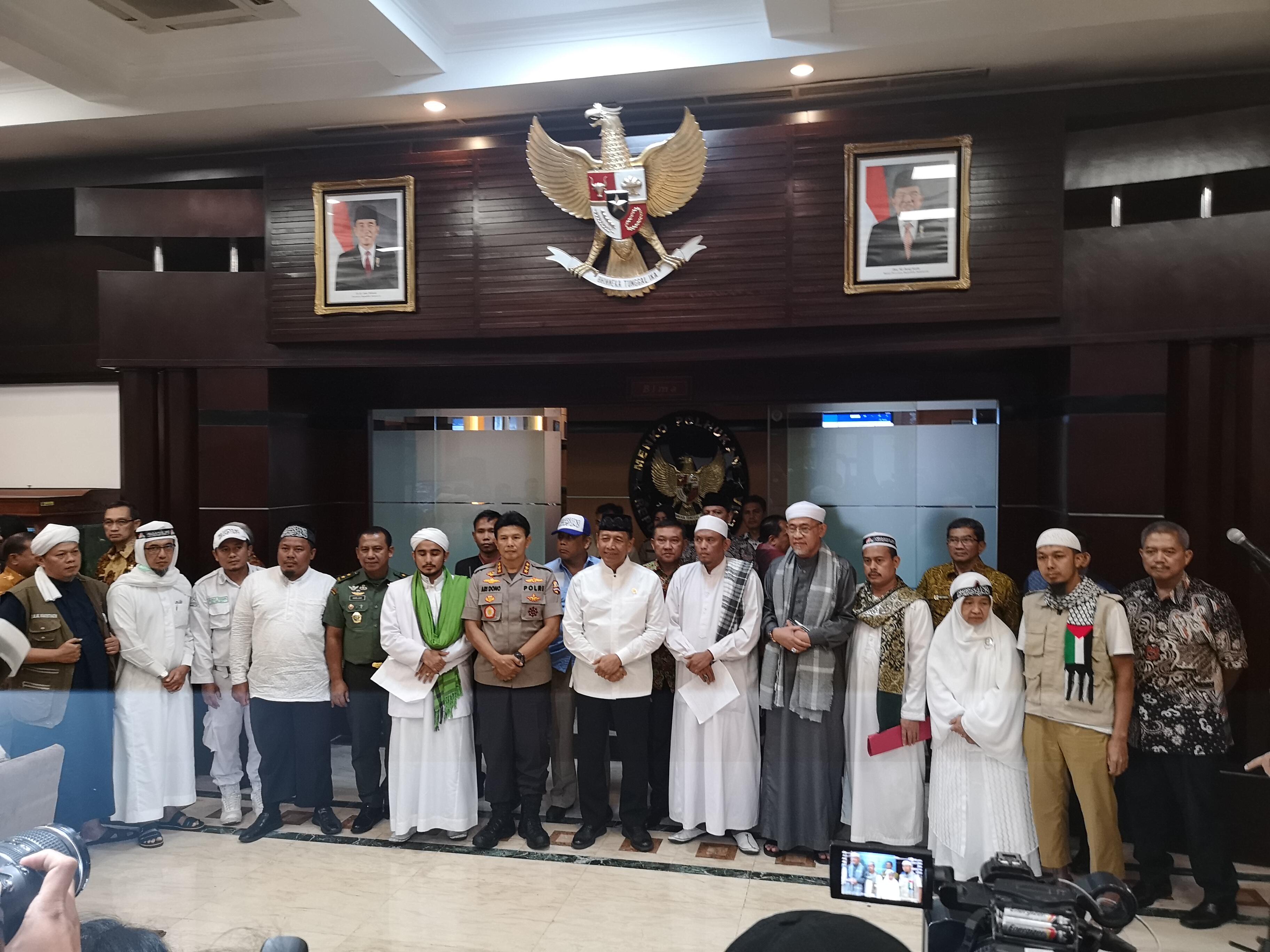 Pemerintah Inisiasi Pertemuan Ormas Islam Bahas Pembakaran Bendera