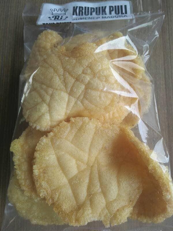 Plesiran ke Jawa Timur? Wajib Boyong 7 Aneka Kerupuk Ini, Renyah Abis!