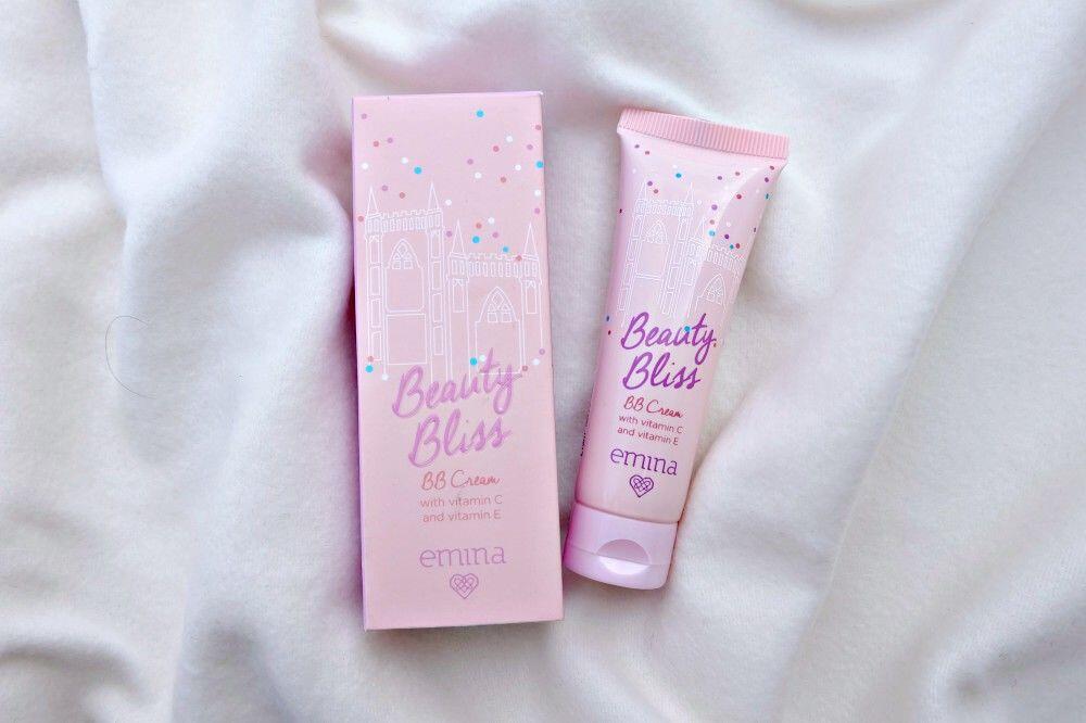 5 Rekomendasi BB Cream Lokal Terbaik yang Wajib Kamu Beli!