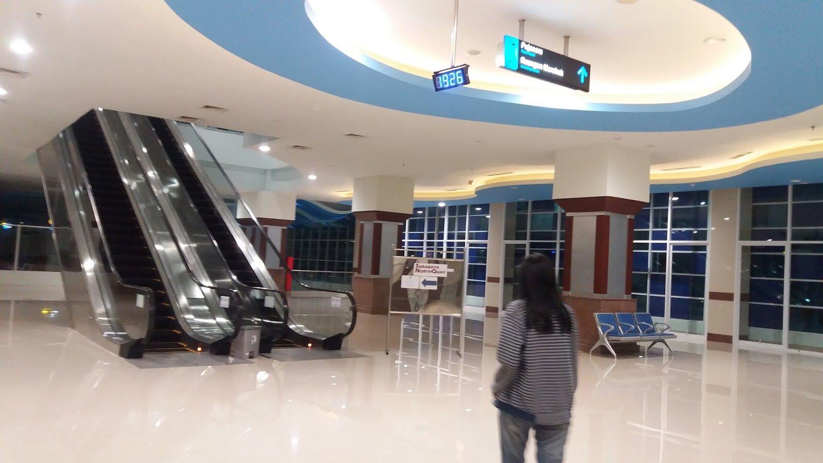 9 Potret Kece Terminal Penumpang Pelabuhan Tanjung Perak Surabaya