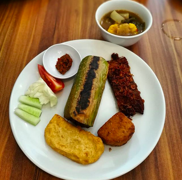15 Makanan Khas Sunda yang Lezat dan Ngangenin, Mana Favoritmu?