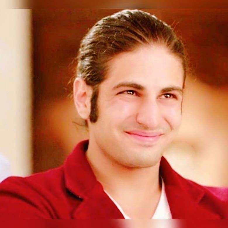 10 Transformasi Rajat Tokas, Raja Kharismatik Hingga Jadi Suami Idaman
