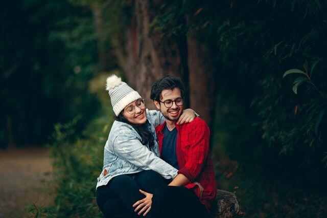 5 Alasan Kamu Sebaiknya Gak Pacaran Sama Sahabat, Dipikir Lagi Deh!