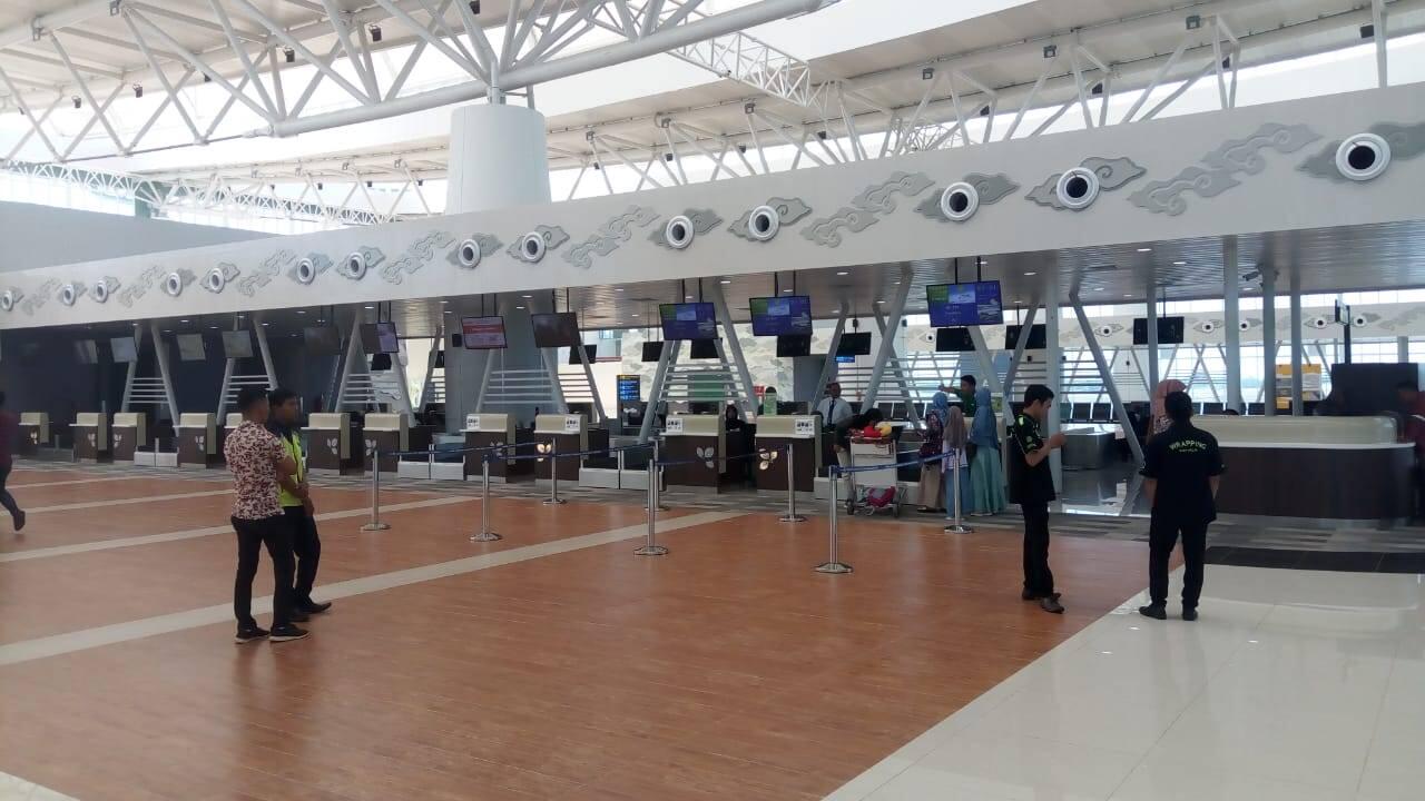 Cerita Bandara Kertajati: Mana Pesawat dan Penumpangnya 