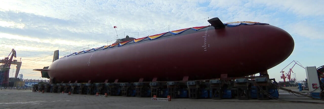 Unique Chinese submarine launched