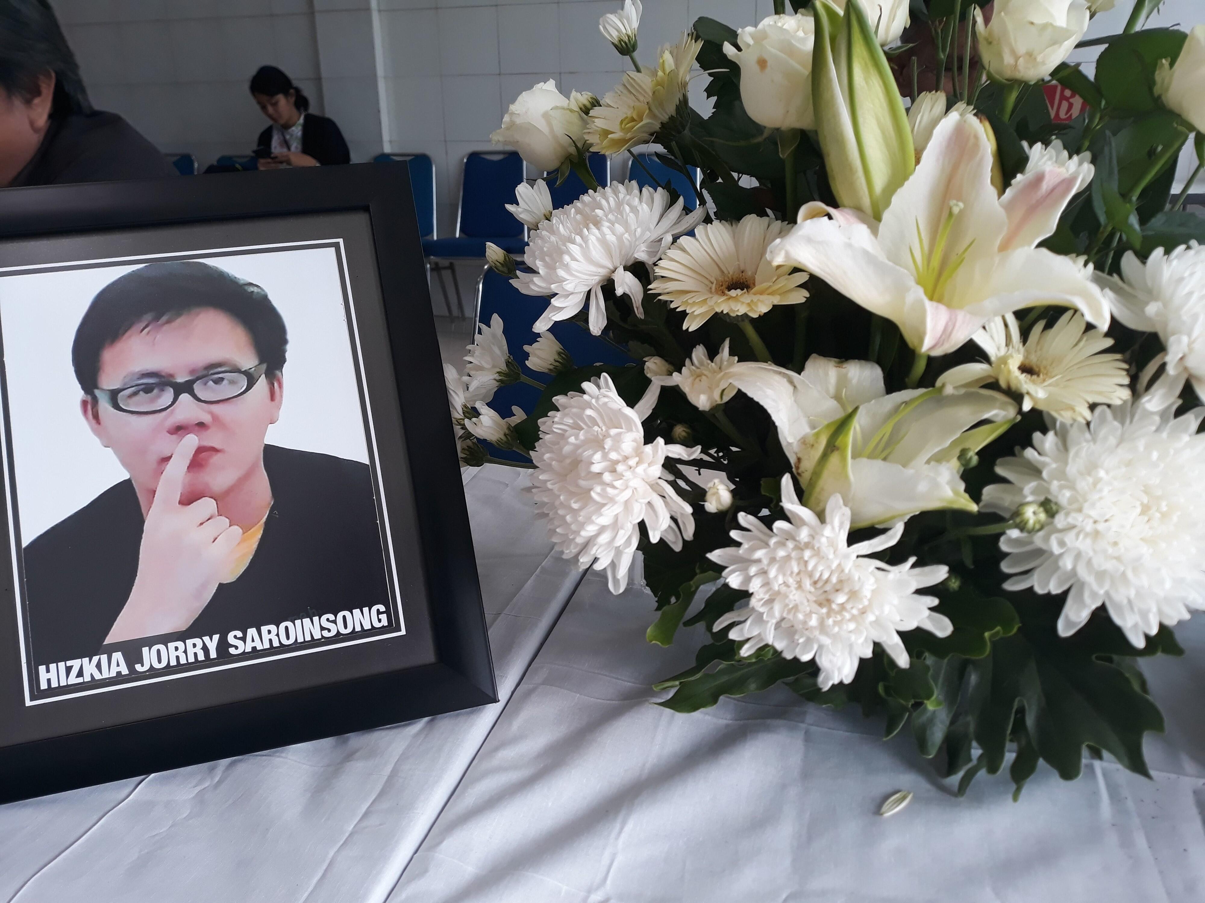 FOTO: Duka Keluarga Hizkia Saroinsong