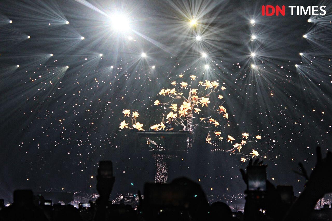 Visual Panggung Super Keren, 10 Keseruan Konser Kygo di Jakarta