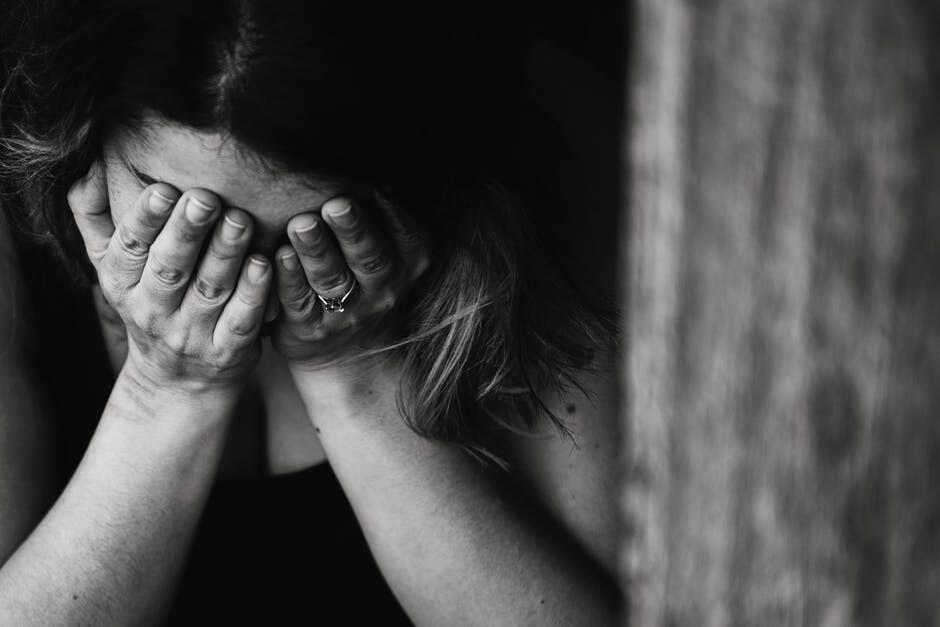 Bujuk Istri Bunuh Diri, Seorang Lelaki Diancam Penjara 10 Tahun