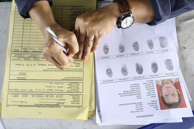Tak Terdaftar di Manifes JT 610, Ibunda Kenang Mimpi Arif Kuliah Lagi