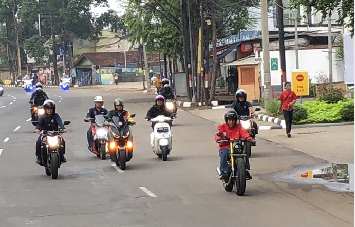 Melihat Lagi Sunmori Jokowi, Kok Lampu Depan Motornya Mati?