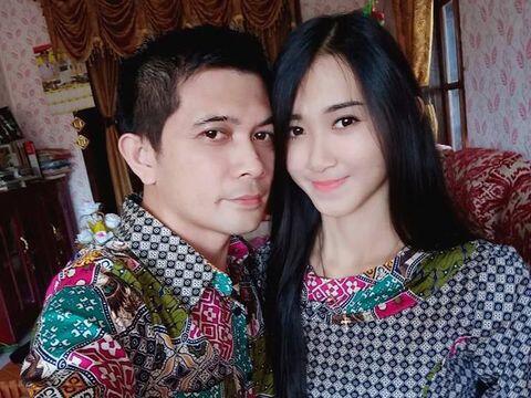 Guru Matematika di Manado Nikahi Muridnya yang Cantik waktu SMP Dulu