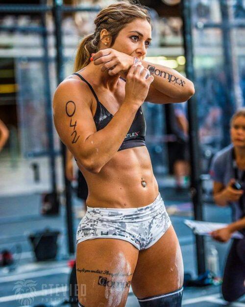 Atlet Crossfit Wanita Cantik dan Seksi 2018