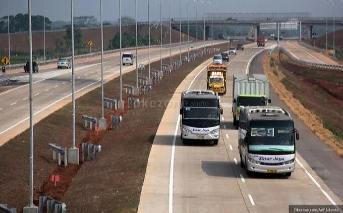 Mengapa Di Indonesia Motor Dilarang Masuk Ke Jalan Tol?