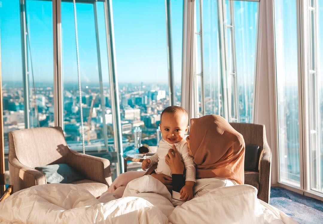 10 Momen Liburan Ala Rachel Vennya di London, Xabiru Gemesin Banget!