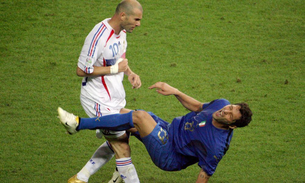 5 Insiden Sepak Bola Era 2000-an yang Mustahil Dilupakan