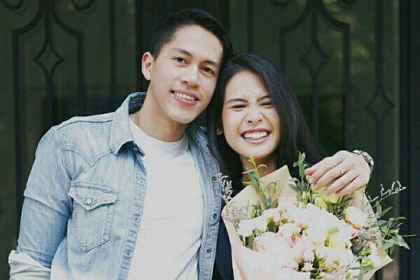 Beruntung Banget, 10 Artis Ini Pacaran dengan Pengusaha Sukses!