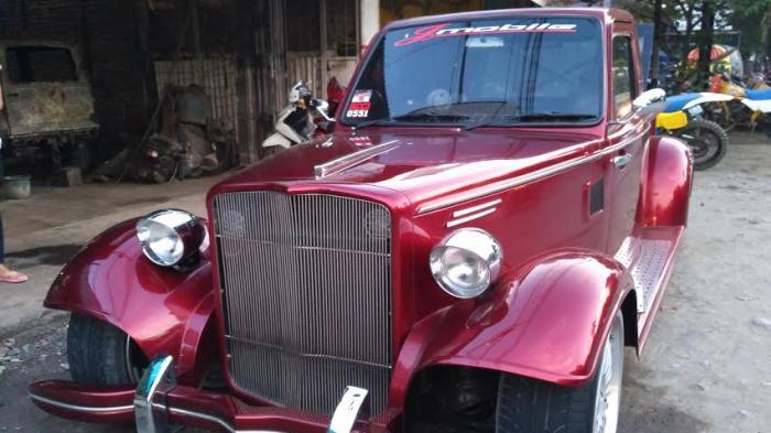 BIKIN NGILER Lihat Mobil Tua Bernilai Ratusan Juta Rupiah,