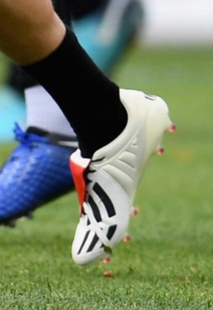 Ragam Sepatu Bola di Berbagai Liga Minggu Ini