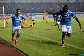 bukan dari PERSIJA ( striker) mematikan!! tapi ini STRIKER nya