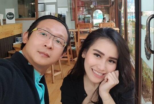 Keceplosan Sebut Nama Pacar Baru Ayu Ting Ting, Jadi Ketahuan Deh Orangnya!