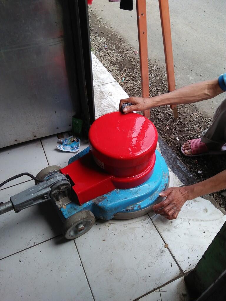 Lepas mesin polisher lantai poles lantai bogor,cisarua
