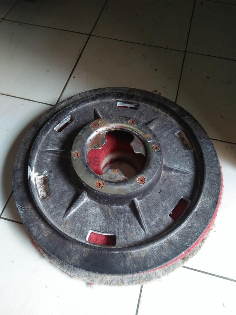 Lepas mesin polisher lantai poles lantai bogor,cisarua
