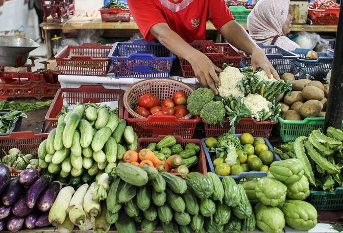 Harga makanan dan minuman akan naik meski konsumsi lesu