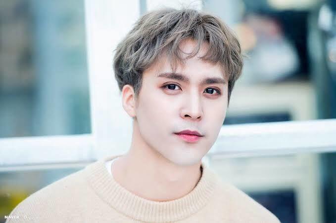 Wah, 5 Idol KPop Asli Korea Ini Sering Dikira Orang Asing Lho!