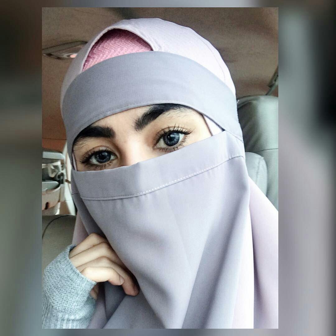 Naik Pesawat Terbang, 10 Artis Ini Dapat Perlakuan Kurang Menyenangkan