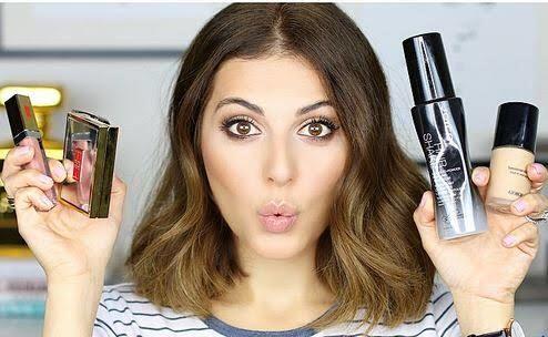 7 Macam Tipe Cewek Berdasarkan Kebutuhan Mereka Terhadap Makeup