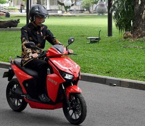 Dijajal Presiden Jokowi, Ini Spesifikasi Motor Gesits