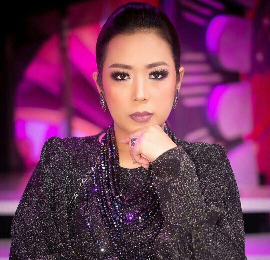 Punya Indera Keenam, 10 Artis Ini Konon Bisa Rasakan Makhluk Halus