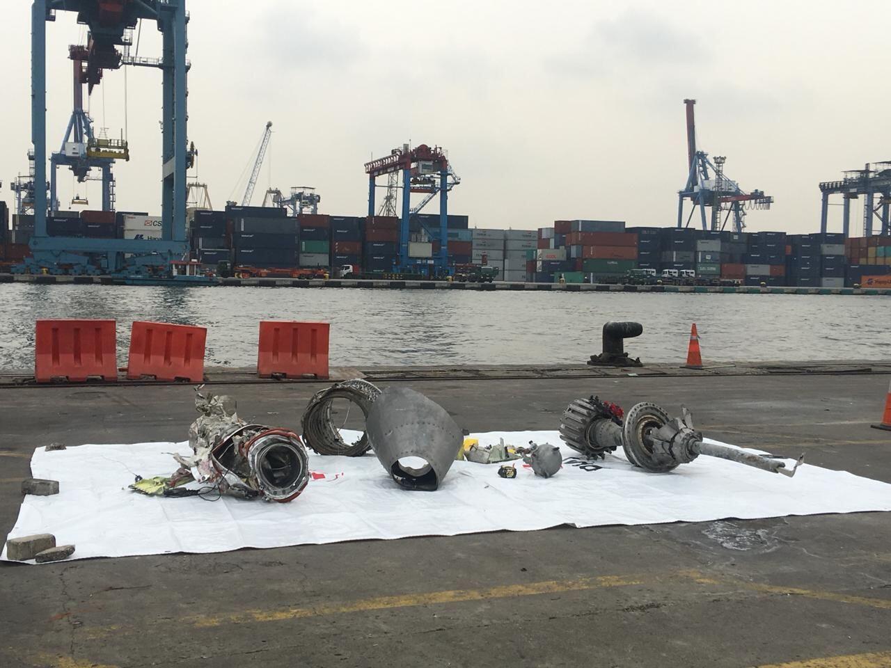 Turbin Pesawat Lion Air Berhasil Diangkat Tim SAR Gabungan