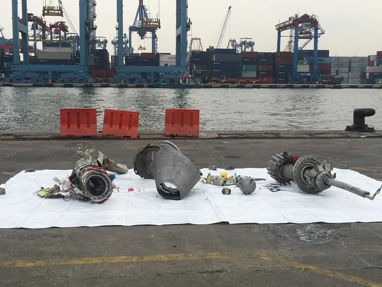 Turbin Pesawat Lion Air Berhasil Diangkat Tim SAR Gabungan