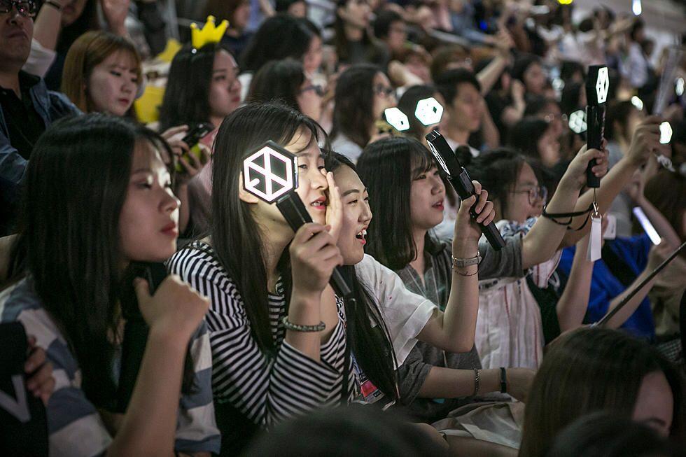 Resmi Comeback, EXO-L dari 5 Negara Ini Beri Tanggapan Antusiasnya