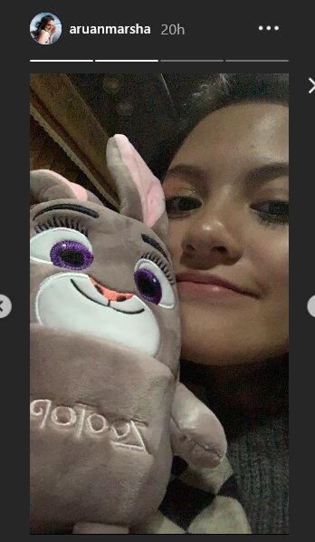 Sahabat Sejati, 9 Potret Liburan Marsha Aruan dan Dea Annisa di Korea