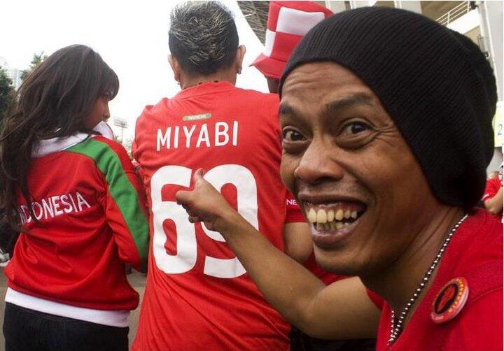 MIRIS! Sang Legenda 'RONALDINHO' Jatuh Miskin Dan Cuma Punya Rp.100ribu