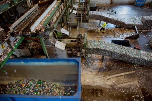 Bisa di Tiru, 5 Negara yang Melakukan Cara Unik untuk Olah Sampah