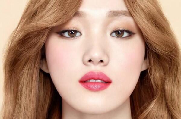 Girls, Ini Lho 5 Fungsi Lain dari Eyeshadow yang Harus Kamu Coba