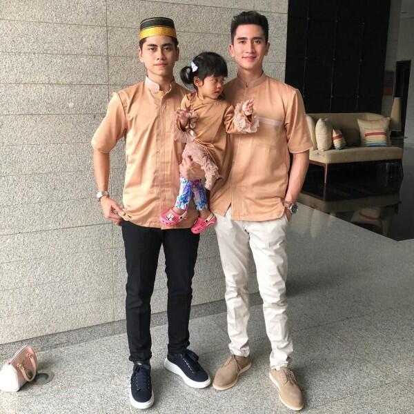 10 Potret Verrell Bramasta Asuh Vania Athabina, Kebapakan Banget!