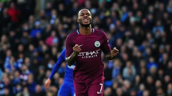 Tampil Apik, Sterling Disebut Carragher Layak Dapat Kontrak Baru