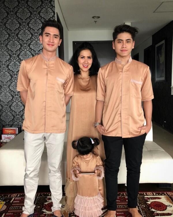 Brother Goals, 10 Potret Kompaknya Verrell Bramasta dan Athalla