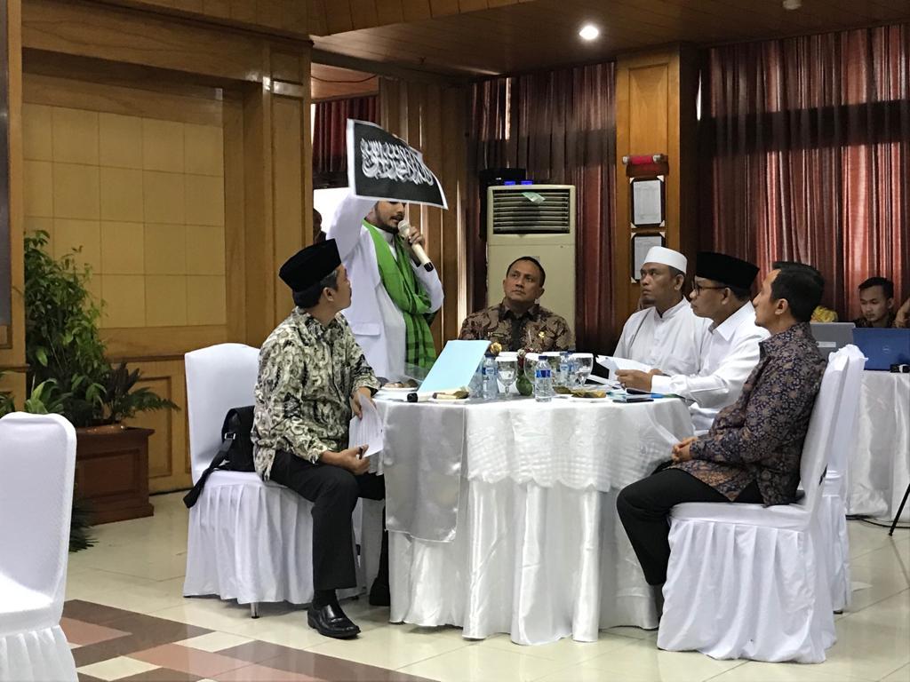 Pemerintah &amp; Seluruh Ormas Islam Sepakat Tak Larang Bendera Tauhid Berkibar ...