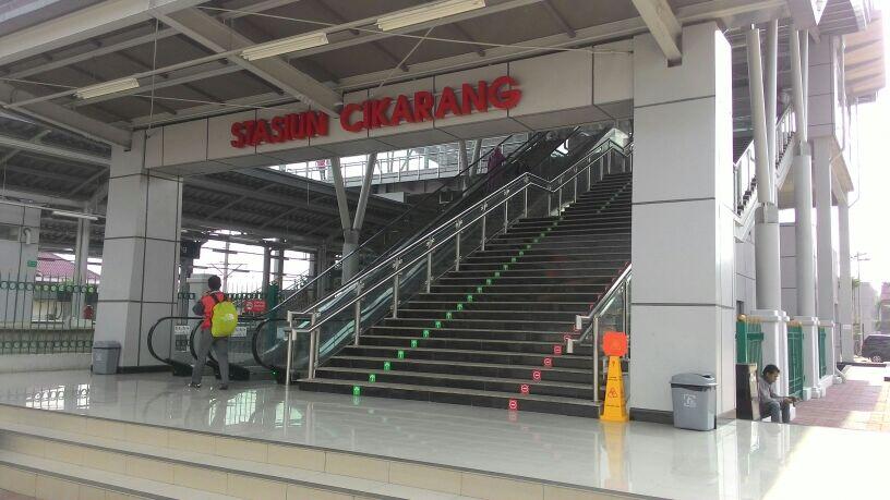 Pentingnya Minimarket dalam Stasiun Kereta Api